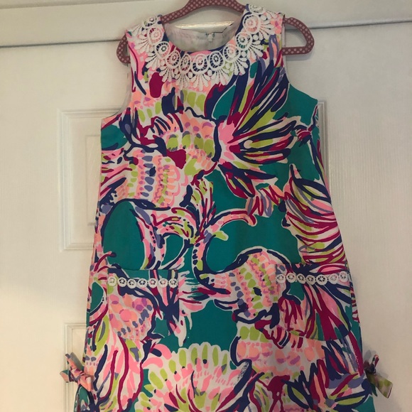 Lilly Pulitzer Other - EUC girls Lilly Pulitzer classic shift dress